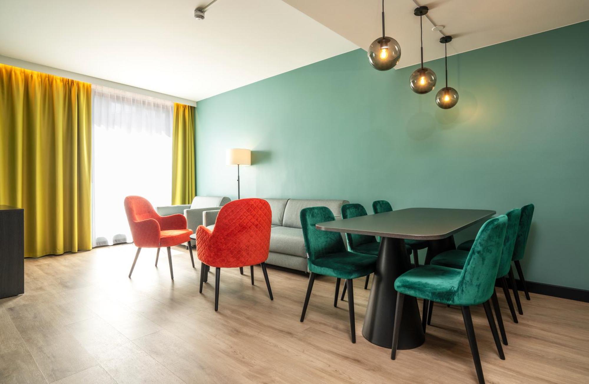 Thon Hotel Sno 뢰렌스코그 외부 사진